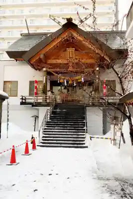 札幌祖霊神社の本殿・本堂