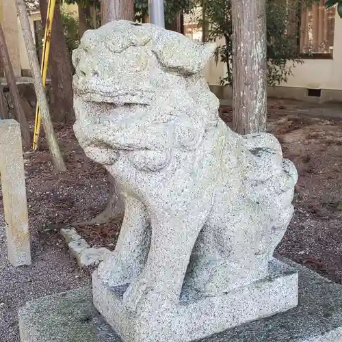 小宮神社の狛犬