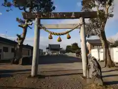 神明社の鳥居