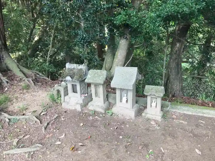 白山神社の末社・摂社