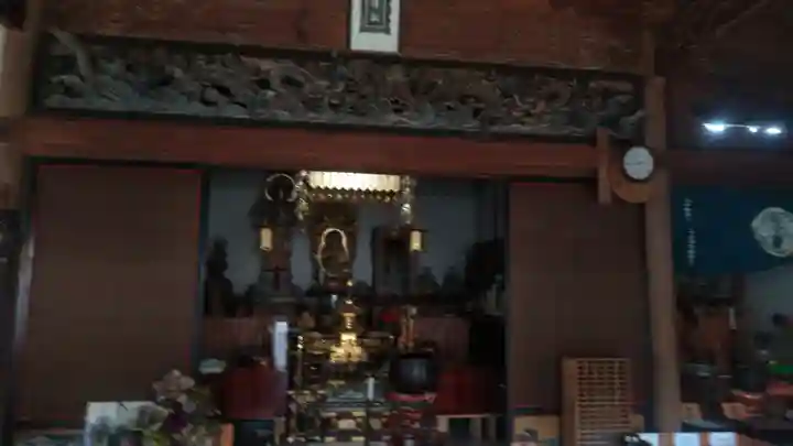 応暦寺の本殿・本堂