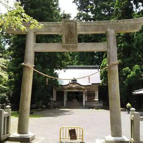 穂積神社の鳥居