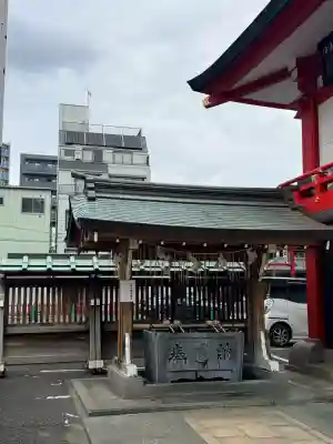 鷲神社の{uncategorized: "未分類", other: "その他", undefined: "問題あり", building: "その他建物", grave: "お墓", sacred_gate: "鳥居", guardian: "狛犬", statue: "像", buddha: "仏像", history: "歴史", nature: "自然", garden: "庭園", animal: "動物", pagoda: "塔", temizu: "手水舎", mountain_gate: "山門・神門", sanctuary: "本殿・本堂", subordinate: "末社・摂社", art: "芸術", scenery: "景色", jizo: "地蔵", ema: "絵馬", goshuin: "御朱印", omikuji: "おみくじ", items: "授与品その他", amulet: "お守り", goshuincho: "御朱印帳", eats: "食事", festival: "お祭り", votive_dance: "神楽", shichigosan: "七五三参", wedding: "結婚式", experience: "体験その他", initially: "初詣", around: "周辺", anti_infection: "感染症対策"}