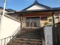 仏母寺の本殿・本堂