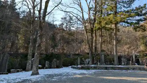 古峯神社の{uncategorized: "未分類", other: "その他", undefined: "問題あり", building: "その他建物", grave: "お墓", sacred_gate: "鳥居", guardian: "狛犬", statue: "像", buddha: "仏像", history: "歴史", nature: "自然", garden: "庭園", animal: "動物", pagoda: "塔", temizu: "手水舎", mountain_gate: "山門・神門", sanctuary: "本殿・本堂", subordinate: "末社・摂社", art: "芸術", scenery: "景色", jizo: "地蔵", ema: "絵馬", goshuin: "御朱印", omikuji: "おみくじ", items: "授与品その他", amulet: "お守り", goshuincho: "御朱印帳", eats: "食事", festival: "お祭り", votive_dance: "神楽", shichigosan: "七五三参", wedding: "結婚式", experience: "体験その他", initially: "初詣", around: "周辺", anti_infection: "感染症対策"}