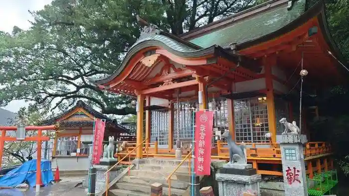 若宮稲荷神社の本殿