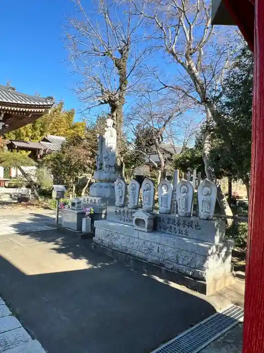 西慶寺(新田触不動尊)の{uncategorized: "未分類", other: "その他", undefined: "問題あり", building: "その他建物", grave: "お墓", sacred_gate: "鳥居", guardian: "狛犬", statue: "像", buddha: "仏像", history: "歴史", nature: "自然", garden: "庭園", animal: "動物", pagoda: "塔", temizu: "手水舎", mountain_gate: "山門・神門", sanctuary: "本殿・本堂", subordinate: "末社・摂社", art: "芸術", scenery: "景色", jizo: "地蔵", ema: "絵馬", goshuin: "御朱印", omikuji: "おみくじ", items: "授与品その他", amulet: "お守り", goshuincho: "御朱印帳", eats: "食事", festival: "お祭り", votive_dance: "神楽", shichigosan: "七五三参", wedding: "結婚式", experience: "体験その他", initially: "初詣", around: "周辺", anti_infection: "感染症対策"}