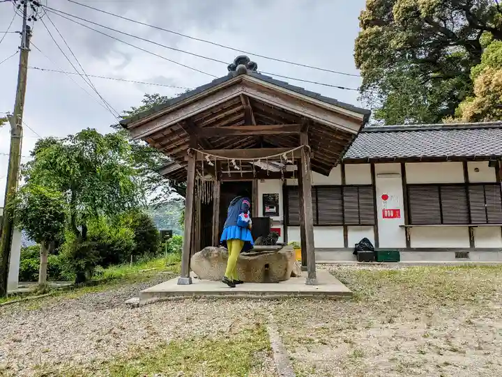 五社神社の手水舎