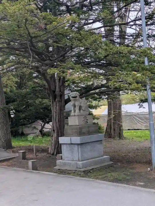 亀田八幡宮の{uncategorized: "未分類", other: "その他", undefined: "問題あり", building: "その他建物", grave: "お墓", sacred_gate: "鳥居", guardian: "狛犬", statue: "像", buddha: "仏像", history: "歴史", nature: "自然", garden: "庭園", animal: "動物", pagoda: "塔", temizu: "手水舎", mountain_gate: "山門・神門", sanctuary: "本殿・本堂", subordinate: "末社・摂社", art: "芸術", scenery: "景色", jizo: "地蔵", ema: "絵馬", goshuin: "御朱印", omikuji: "おみくじ", items: "授与品その他", amulet: "お守り", goshuincho: "御朱印帳", eats: "食事", festival: "お祭り", votive_dance: "神楽", shichigosan: "七五三参", wedding: "結婚式", experience: "体験その他", initially: "初詣", around: "周辺", anti_infection: "感染症対策"}