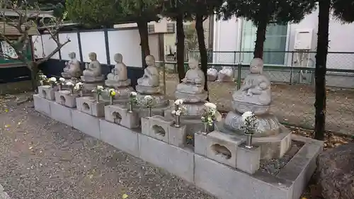 高安寺の地蔵