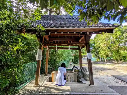 高牟神社（高針）の手水舎