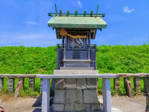 神明社（光明寺石原）の本殿・本堂