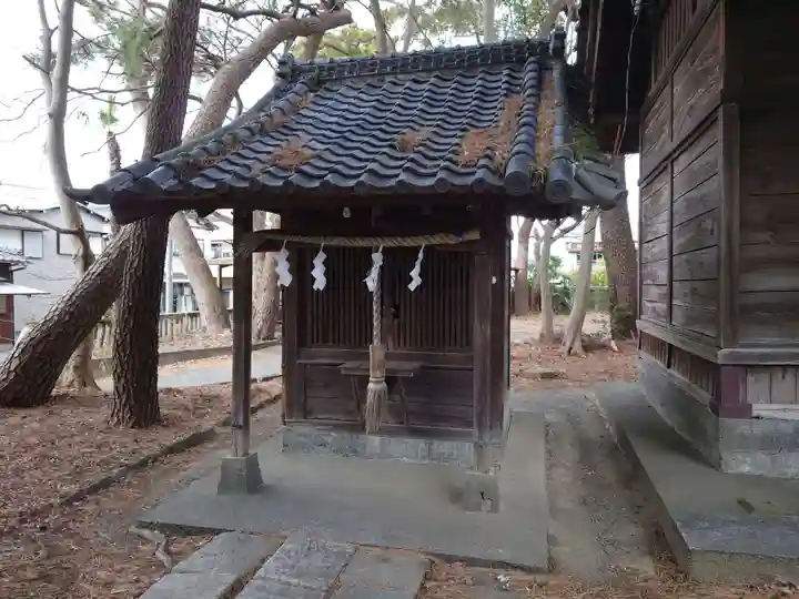 美濃輪稲荷神社の末社・摂社