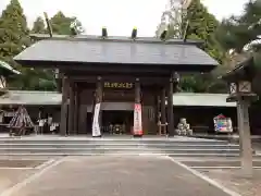 射水神社の本殿