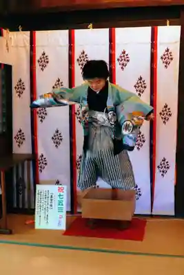 三津厳島神社の七五三参