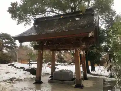 山神社の手水舎
