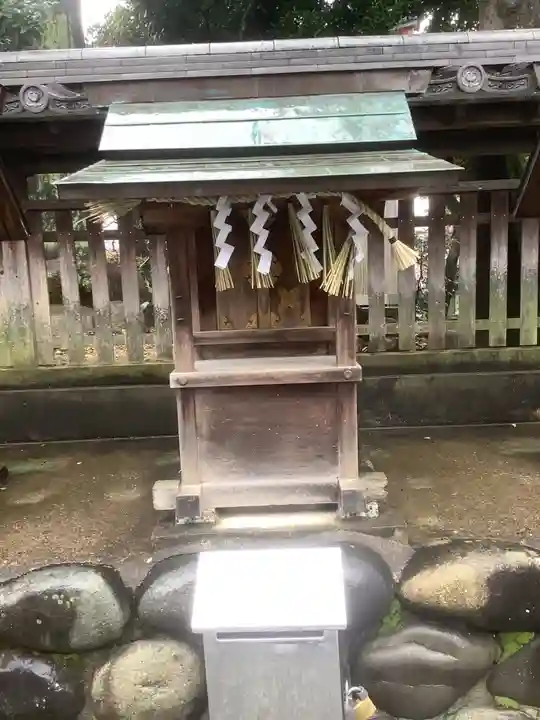 味鋺神社の末社・摂社