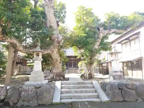 八坂大神の{uncategorized: "未分類", other: "その他", undefined: "問題あり", building: "その他建物", grave: "お墓", sacred_gate: "鳥居", guardian: "狛犬", statue: "像", buddha: "仏像", history: "歴史", nature: "自然", garden: "庭園", animal: "動物", pagoda: "塔", temizu: "手水舎", mountain_gate: "山門・神門", sanctuary: "本殿・本堂", subordinate: "末社・摂社", art: "芸術", scenery: "景色", jizo: "地蔵", ema: "絵馬", goshuin: "御朱印", omikuji: "おみくじ", items: "授与品その他", amulet: "お守り", goshuincho: "御朱印帳", eats: "食事", festival: "お祭り", votive_dance: "神楽", shichigosan: "七五三参", wedding: "結婚式", experience: "体験その他", initially: "初詣", around: "周辺", anti_infection: "感染症対策"}