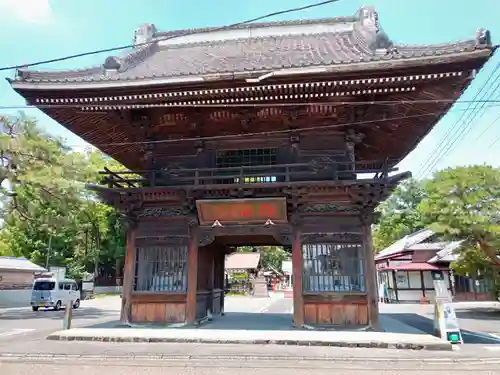 玉村八幡宮の山門