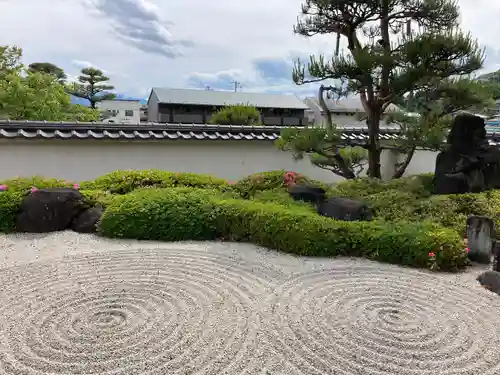 東光寺の庭園