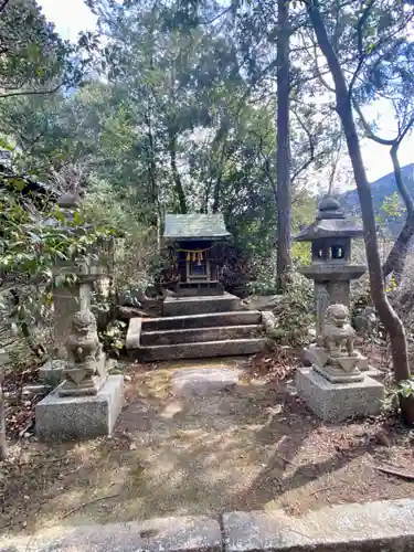 蟬丸神社（蝉丸神社）の末社・摂社