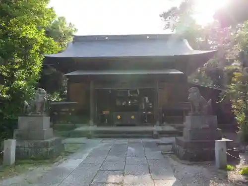 忍　諏訪神社・東照宮　の本殿