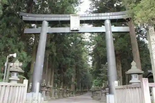 北口本宮冨士浅間神社の鳥居