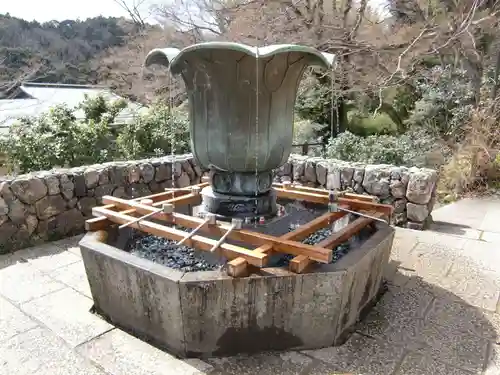 勝尾寺の手水