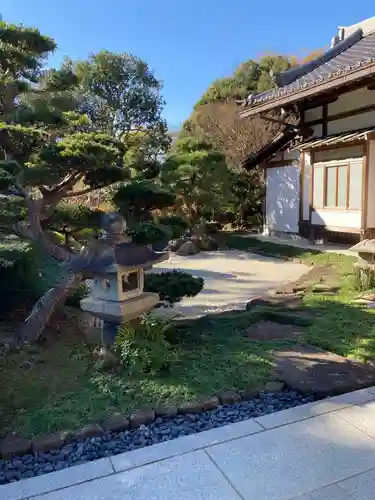 松嶺院の庭園