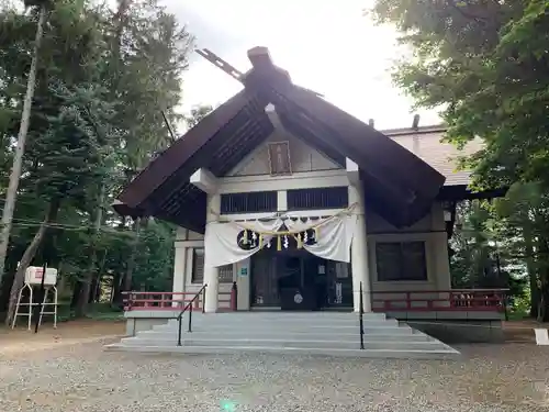 北広島市総鎮守　廣島神社の本殿