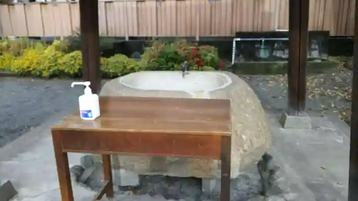 西宮神社の手水舎