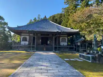 補陀洛山寺の本殿・本堂