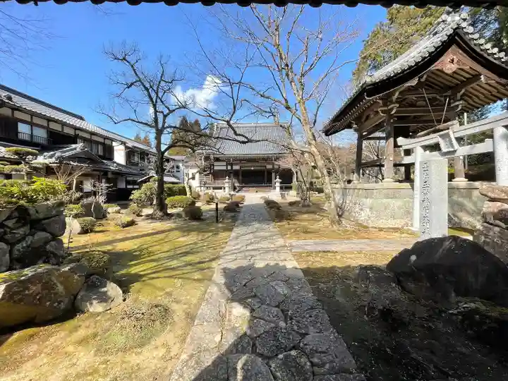 引接寺(滋賀県)