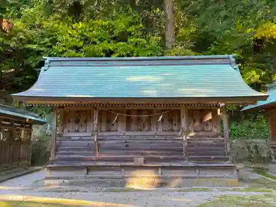 石見国一宮　物部神社の末社・摂社