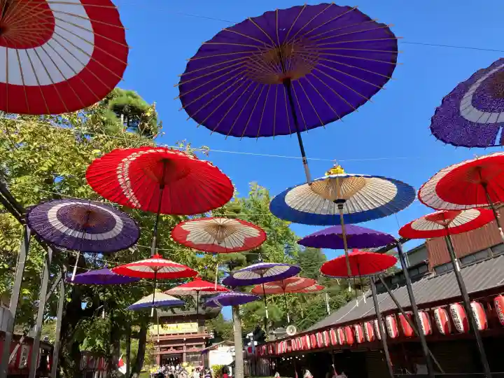 笠間稲荷神社の{uncategorized: "未分類", other: "その他", undefined: "問題あり", building: "その他建物", grave: "お墓", sacred_gate: "鳥居", guardian: "狛犬", statue: "像", buddha: "仏像", history: "歴史", nature: "自然", garden: "庭園", animal: "動物", pagoda: "塔", temizu: "手水舎", mountain_gate: "山門・神門", sanctuary: "本殿・本堂", subordinate: "末社・摂社", art: "芸術", scenery: "景色", jizo: "地蔵", ema: "絵馬", goshuin: "御朱印", omikuji: "おみくじ", items: "授与品その他", amulet: "お守り", goshuincho: "御朱印帳", eats: "食事", festival: "お祭り", votive_dance: "神楽", shichigosan: "七五三参", wedding: "結婚式", experience: "体験その他", initially: "初詣", around: "周辺", anti_infection: "感染症対策"}