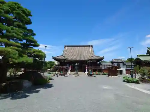 総持寺の本殿