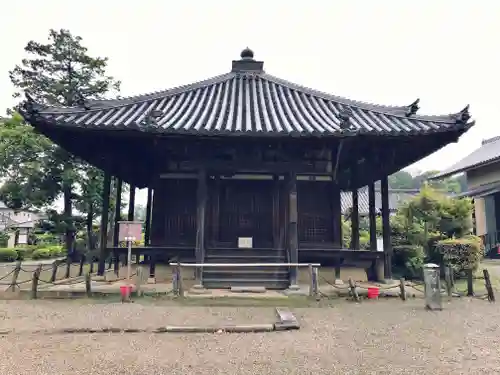 法起寺の末社