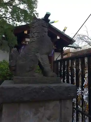 稲毛神社の狛犬