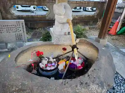 三輪神社の手水舎