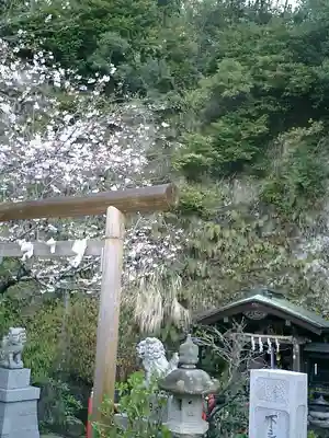 銭洗弁財天宇賀福神社のその他建物