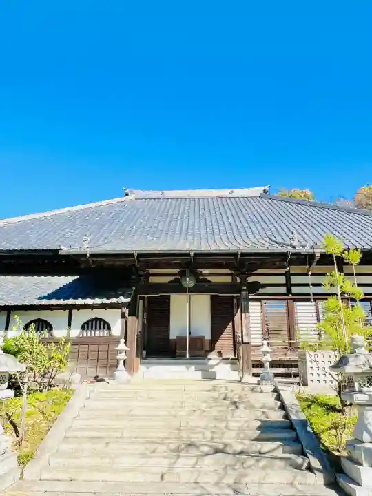 楽法寺(雨引観音)の{uncategorized: "未分類", other: "その他", undefined: "問題あり", building: "その他建物", grave: "お墓", sacred_gate: "鳥居", guardian: "狛犬", statue: "像", buddha: "仏像", history: "歴史", nature: "自然", garden: "庭園", animal: "動物", pagoda: "塔", temizu: "手水舎", mountain_gate: "山門・神門", sanctuary: "本殿・本堂", subordinate: "末社・摂社", art: "芸術", scenery: "景色", jizo: "地蔵", ema: "絵馬", goshuin: "御朱印", omikuji: "おみくじ", items: "授与品その他", amulet: "お守り", goshuincho: "御朱印帳", eats: "食事", festival: "お祭り", votive_dance: "神楽", shichigosan: "七五三参", wedding: "結婚式", experience: "体験その他", initially: "初詣", around: "周辺", anti_infection: "感染症対策"}