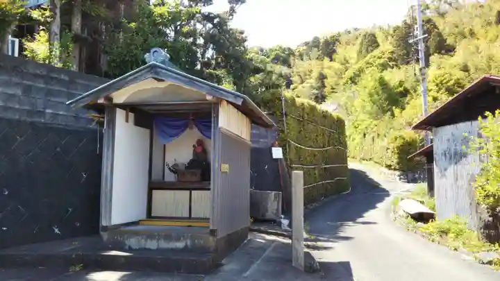 帝釈山女神社の周辺