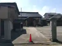 独勝寺の{uncategorized: "未分類", other: "その他", undefined: "問題あり", building: "その他建物", grave: "お墓", sacred_gate: "鳥居", guardian: "狛犬", statue: "像", buddha: "仏像", history: "歴史", nature: "自然", garden: "庭園", animal: "動物", pagoda: "塔", temizu: "手水舎", mountain_gate: "山門・神門", sanctuary: "本殿・本堂", subordinate: "末社・摂社", art: "芸術", scenery: "景色", jizo: "地蔵", ema: "絵馬", goshuin: "御朱印", omikuji: "おみくじ", items: "授与品その他", amulet: "お守り", goshuincho: "御朱印帳", eats: "食事", festival: "お祭り", votive_dance: "神楽", shichigosan: "七五三参", wedding: "結婚式", experience: "体験その他", initially: "初詣", around: "周辺", anti_infection: "感染症対策"}