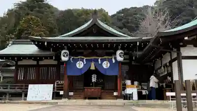 鶴羽根神社の{uncategorized: "未分類", other: "その他", undefined: "問題あり", building: "その他建物", grave: "お墓", sacred_gate: "鳥居", guardian: "狛犬", statue: "像", buddha: "仏像", history: "歴史", nature: "自然", garden: "庭園", animal: "動物", pagoda: "塔", temizu: "手水舎", mountain_gate: "山門・神門", sanctuary: "本殿・本堂", subordinate: "末社・摂社", art: "芸術", scenery: "景色", jizo: "地蔵", ema: "絵馬", goshuin: "御朱印", omikuji: "おみくじ", items: "授与品その他", amulet: "お守り", goshuincho: "御朱印帳", eats: "食事", festival: "お祭り", votive_dance: "神楽", shichigosan: "七五三参", wedding: "結婚式", experience: "体験その他", initially: "初詣", around: "周辺", anti_infection: "感染症対策"}