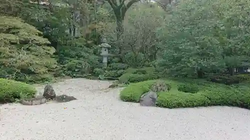 大行寺の庭園