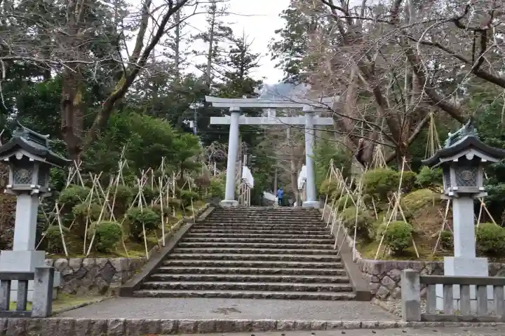 彌彦神社(新潟県)