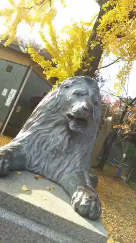 三囲神社の狛犬