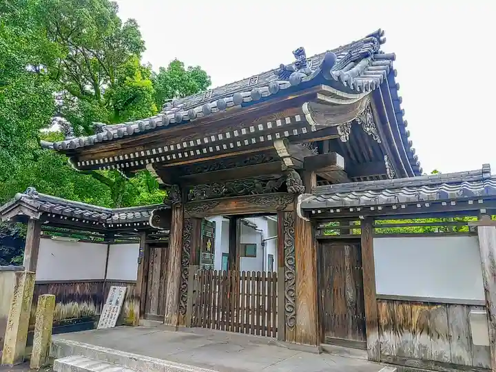 寿琳寺の山門・神門