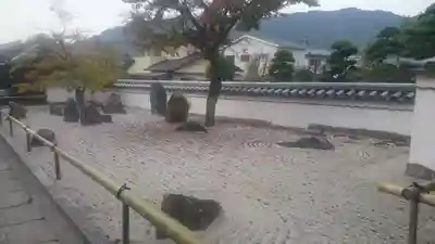 光明禅寺の庭園