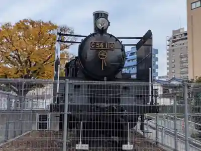 草加神社の周辺
